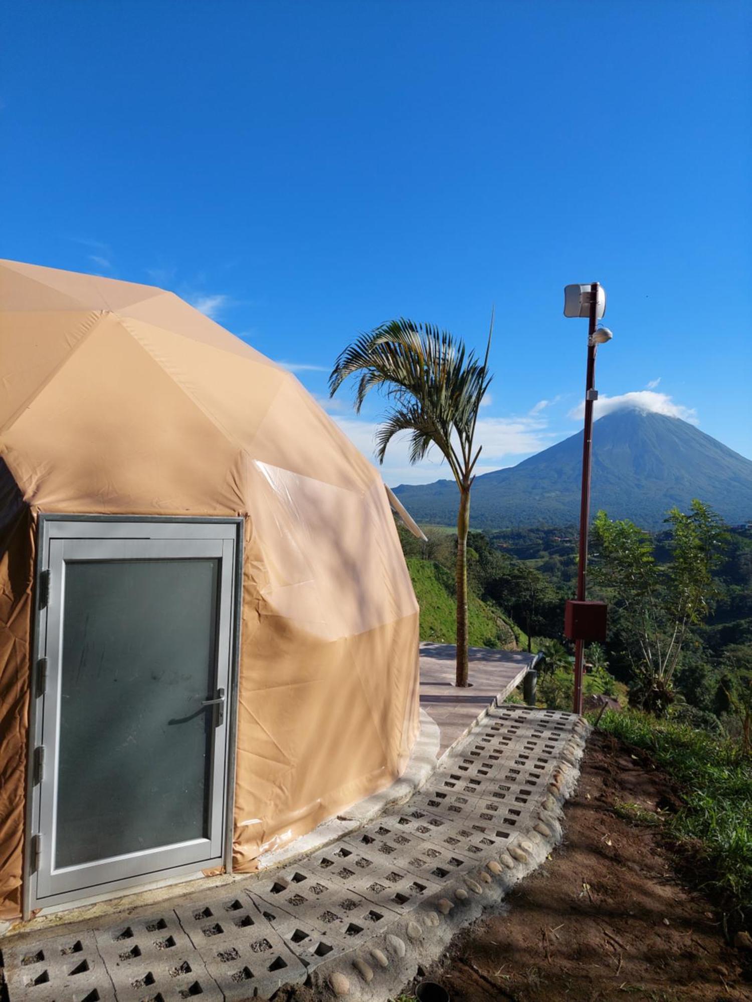 Camping Pura Vista Glamping El Castillo
