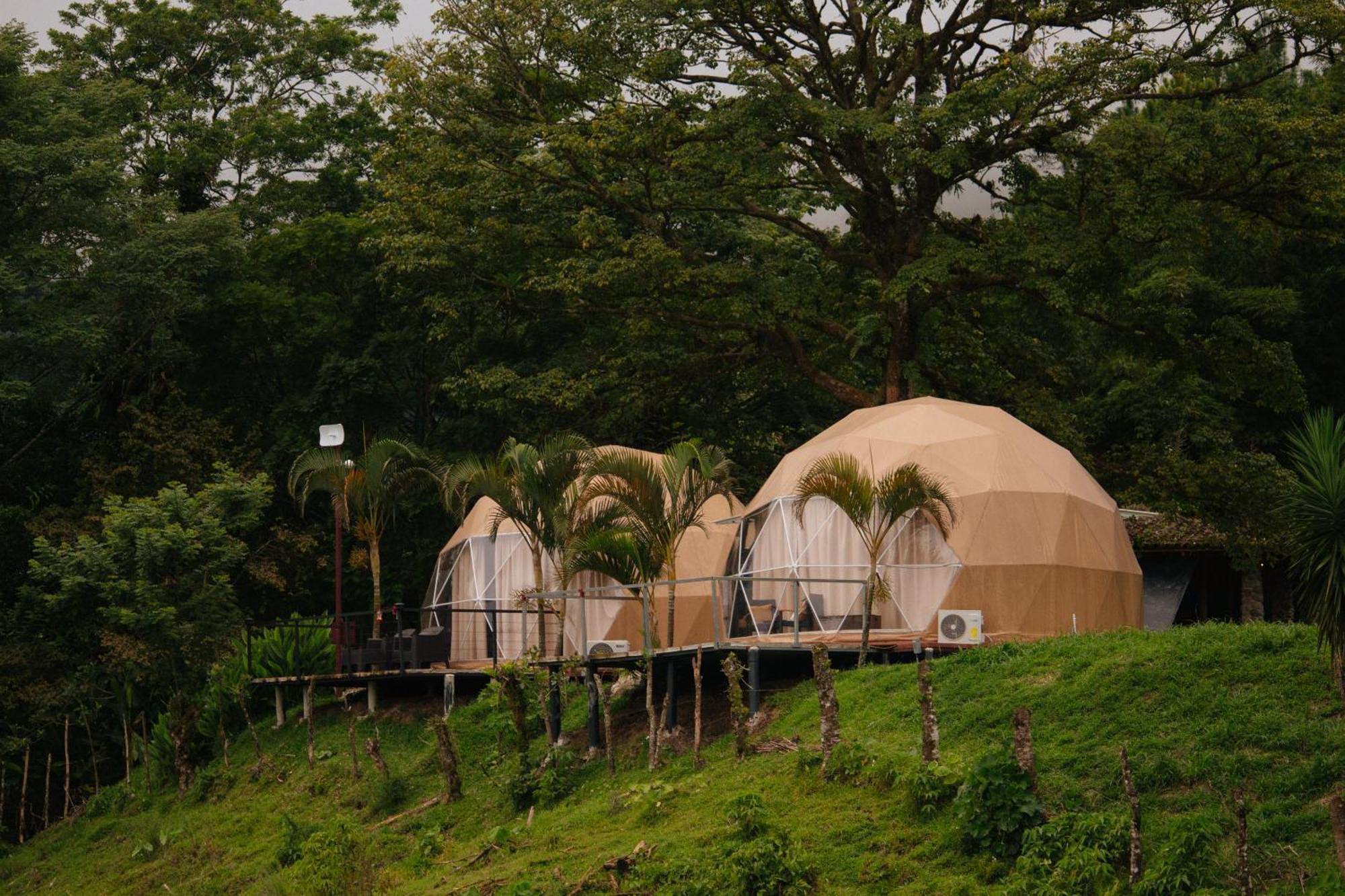 Pura Vista Glamping El Castillo